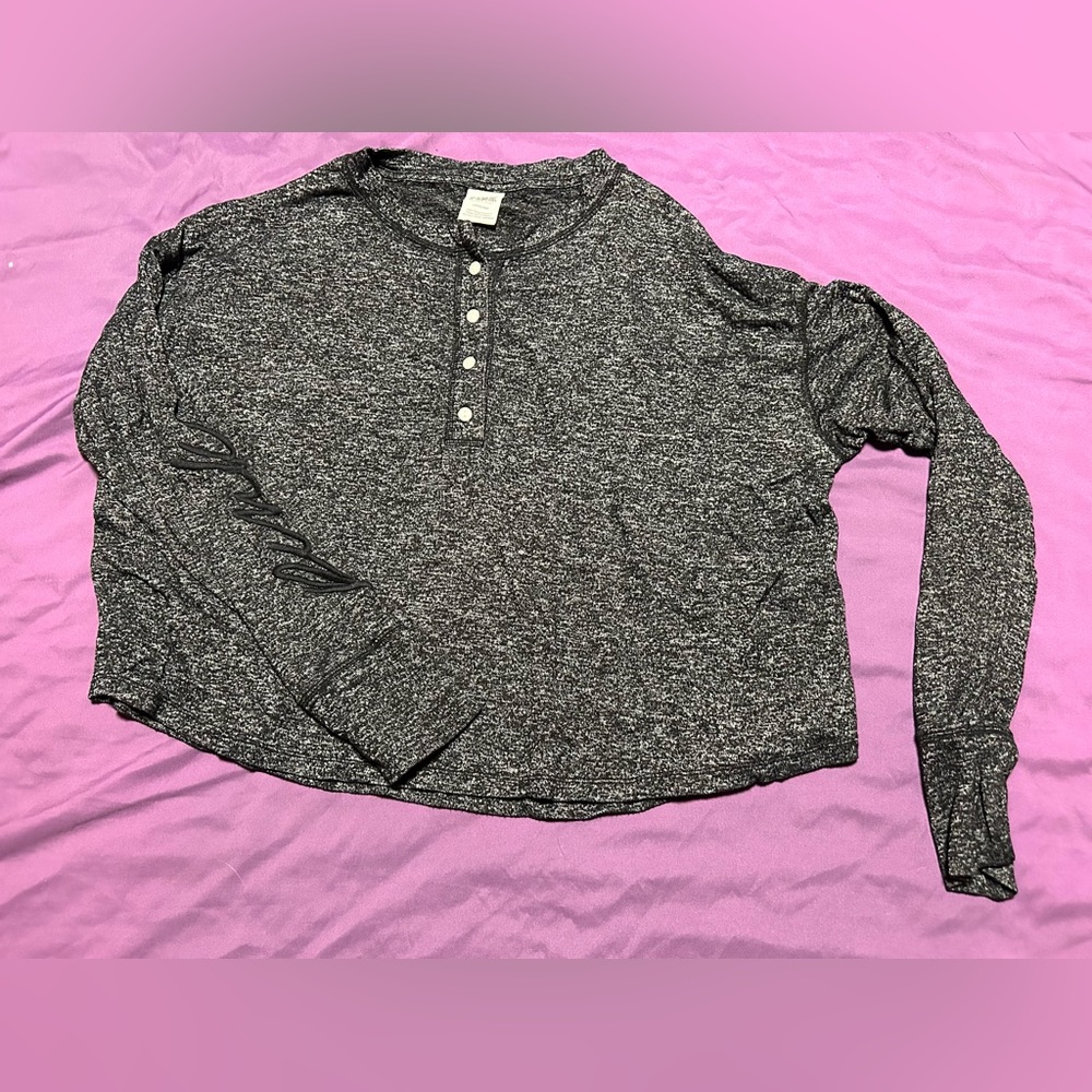 Pink by Victoria’s Secret lounge top size large
